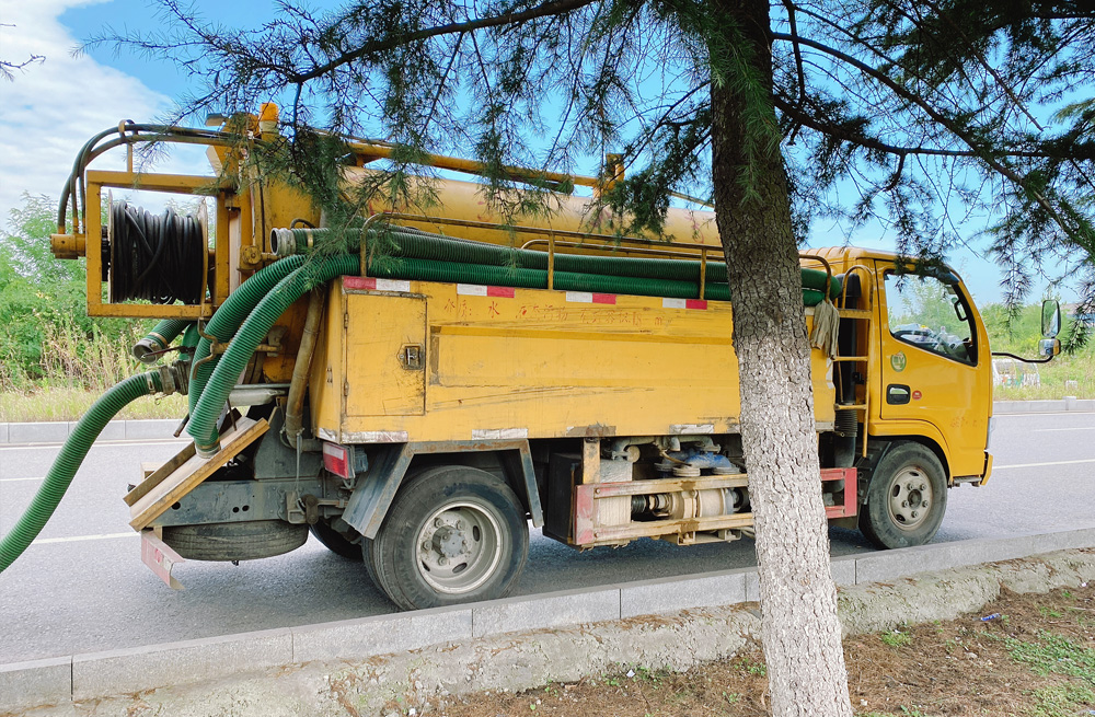 283话园清洗抽粪车